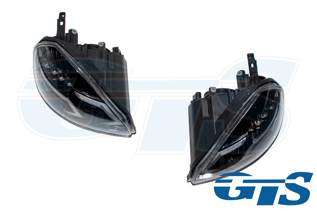 Фары светодиодные LED с ДХО для а/м LADA Priora 2170-72 AMG (с бегающими поворотниками)